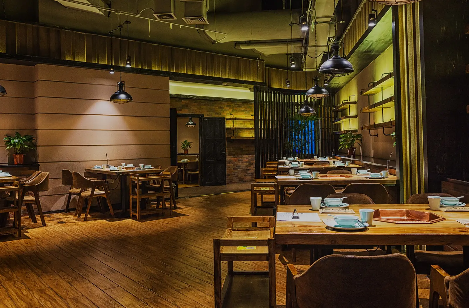 Best   Restaurant in Calgary, AB